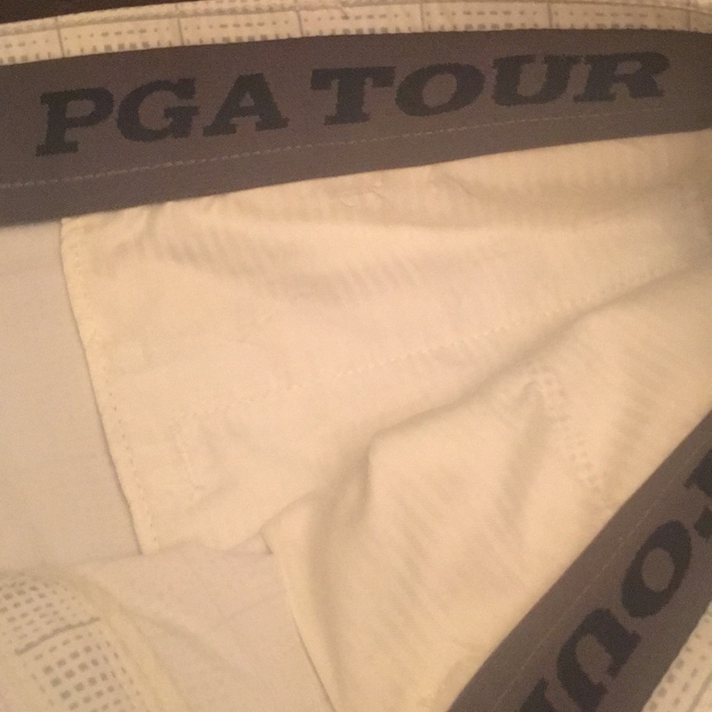White PGA Tour shorts - Picture 2 of 3